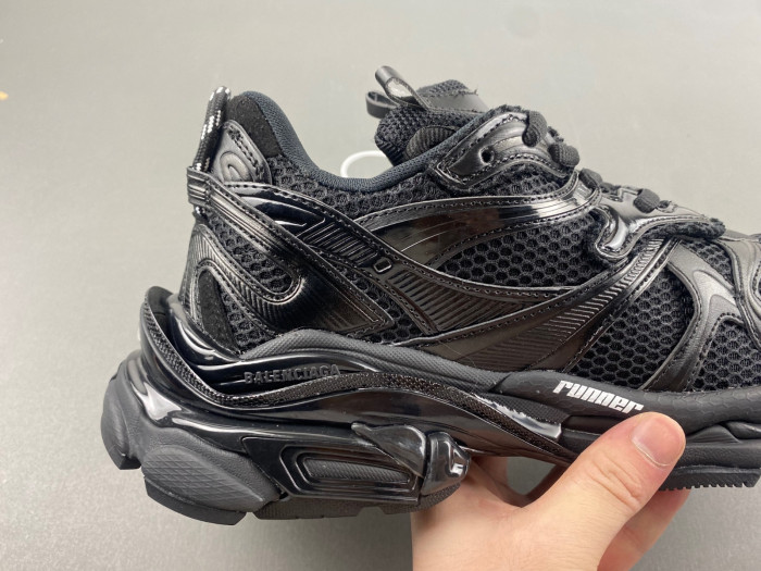 RUNNER SNEAKER RS108