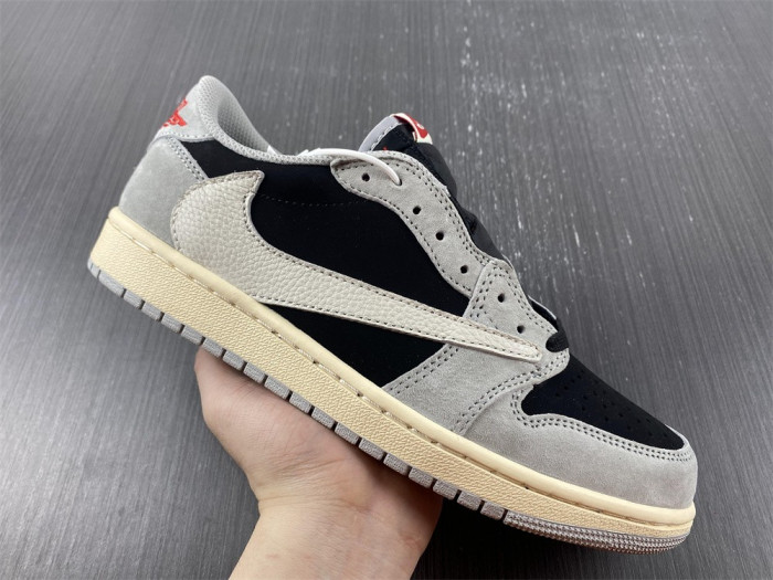 Travis Scott x Air Jordan 1 Low OG