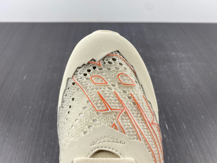 NEW BALANCE SNEAKER NB037