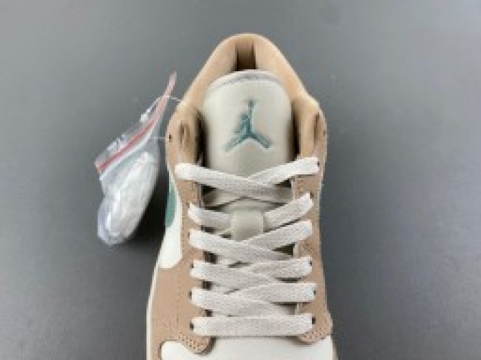 Air Jordan 1 Low Light Orewood Brown Hemp DC0774-130