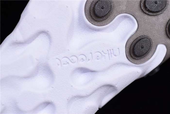 Nike React Element 87 Black White AQ1090-001