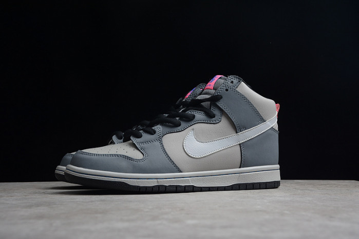 Nike SB Dunk High “Medium Grey” DJ9800-001