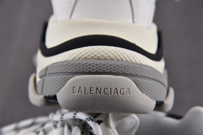 TRIPLES TRAINER SNEAKERS 2000119