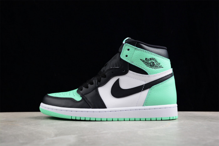 Air Jordan 1 Retro High OG “Green Glow” DZ5485-130