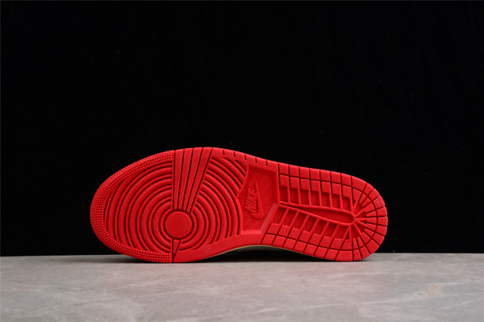 Air Jordan 1 Low “Chicago”