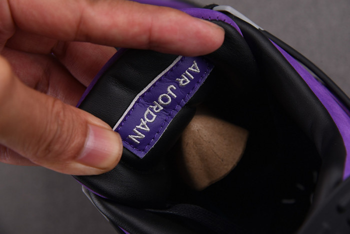 Travis Scott x Air Jordan 4 Retro Purple