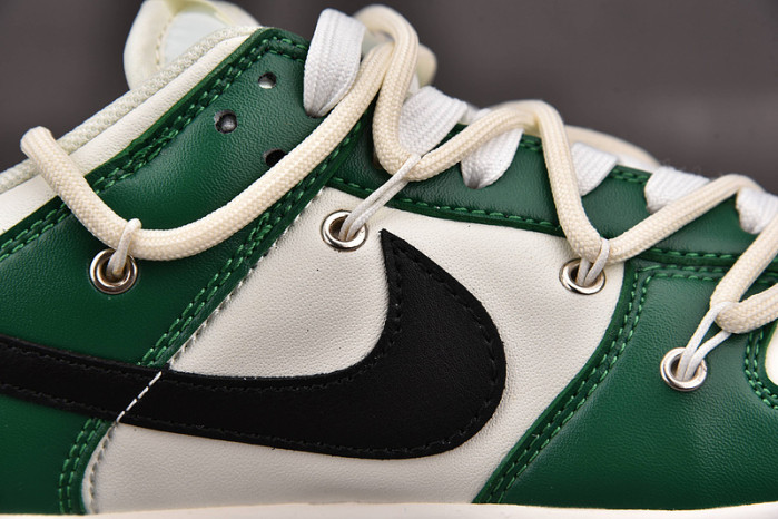 Dunk Low Retro“Coconut Milk