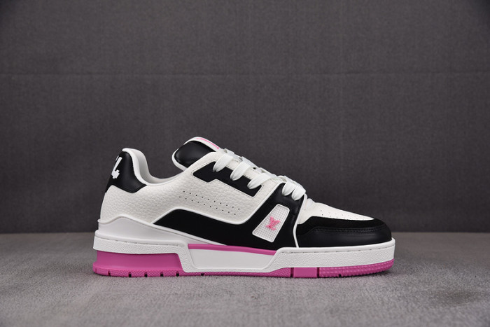 LV TRAINER SNEAKER LV-000560