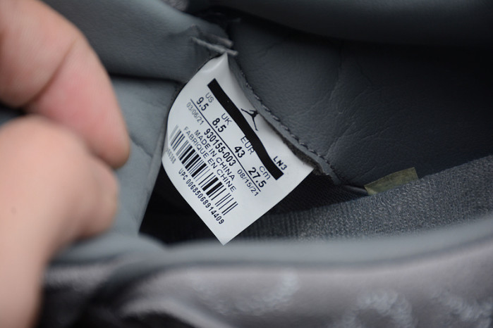 AIR JORDAN 4 RETRO "KAWS" 930155-003