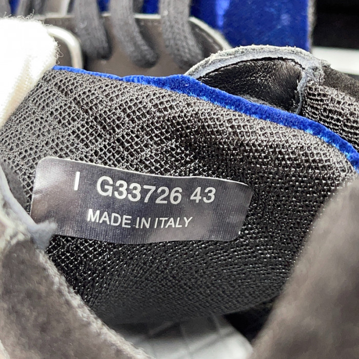 Chane* snekaers C0000010