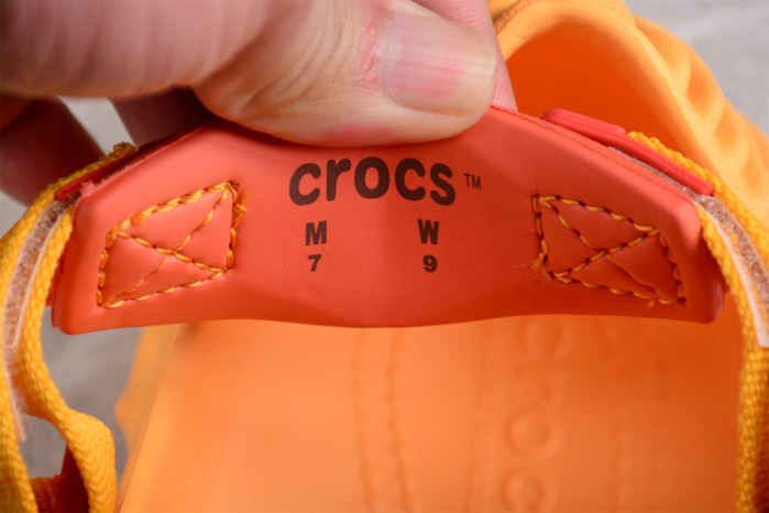 Cr*0*s x salehe bembury c00009