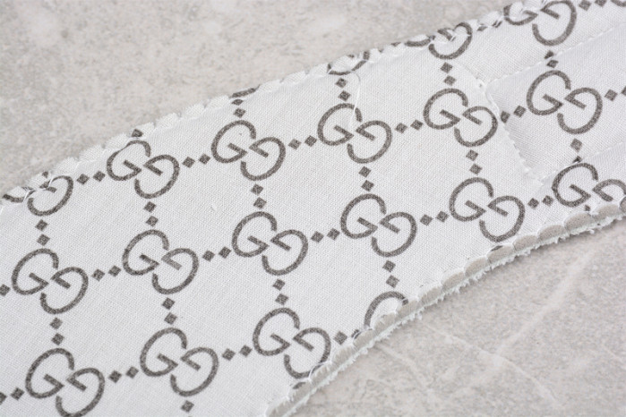 G*u*i* trainer sneaker 81