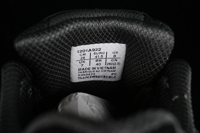 As*ic*s unaffected x gel-kayano 14 1201a922-020