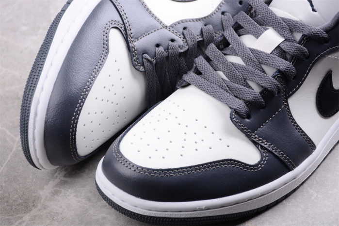 AIR JORDAN 1 LOW 