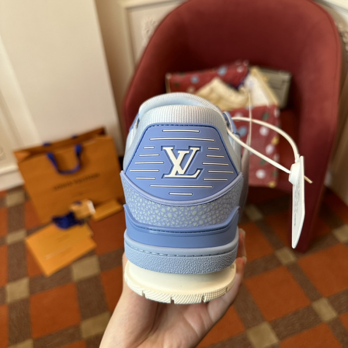 LV TRAINER SNEAKER LV-000609