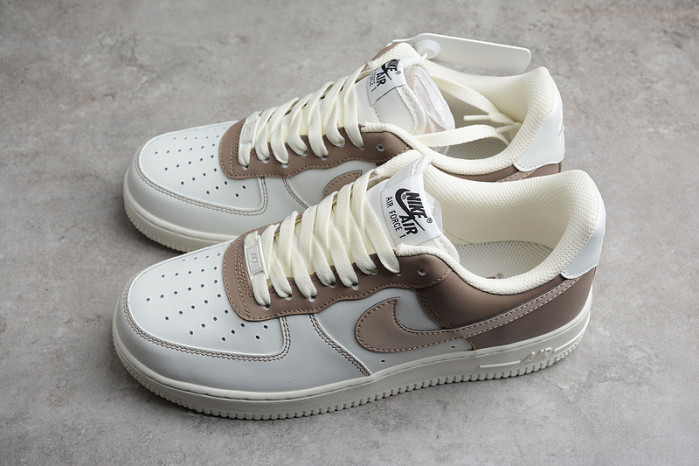 Nike Air Force 1‘07 Low DT0226-303