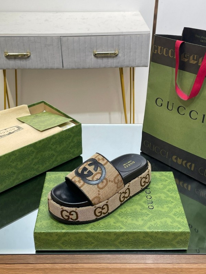G*u*i* sandal 169