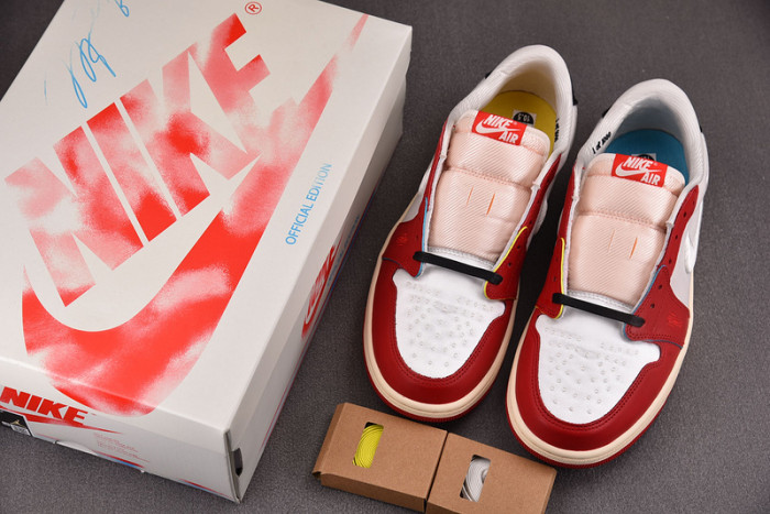 TROPHY ROOM X AIR JORDAN 1 LOW OG "HOME" HV6157-100