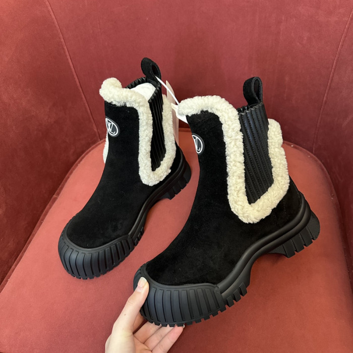 LV BOOTS L000033