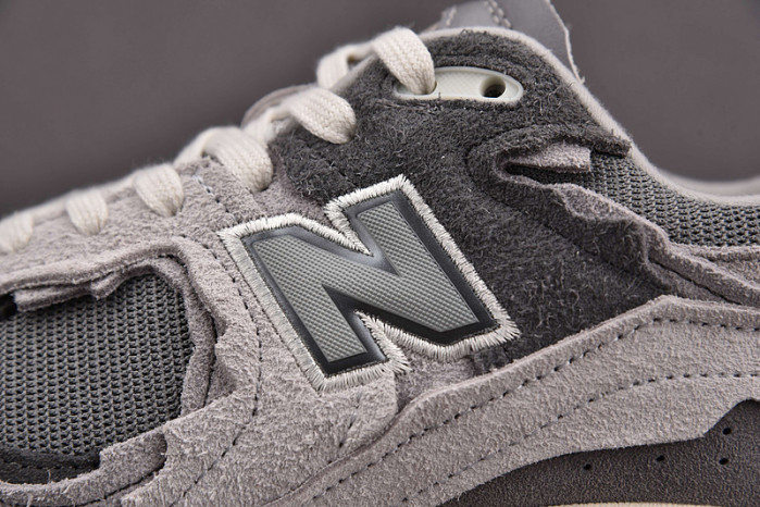 NEW BALANCE SNEAKER NB028