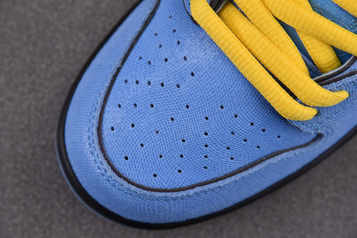 THE POWERPUFF GIRLS X NIKE SB DUNK LOW “BUBBLES” FZ8320-400