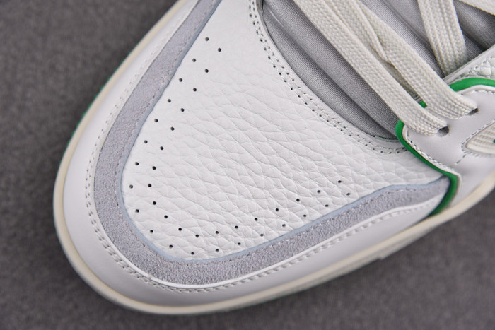 LV SNEAKER LV-000130