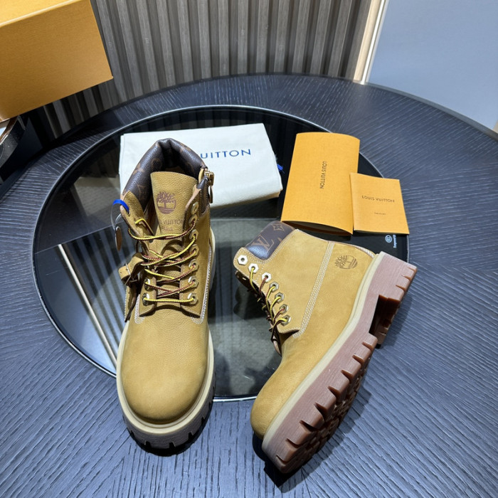 LV BOOTS L000043