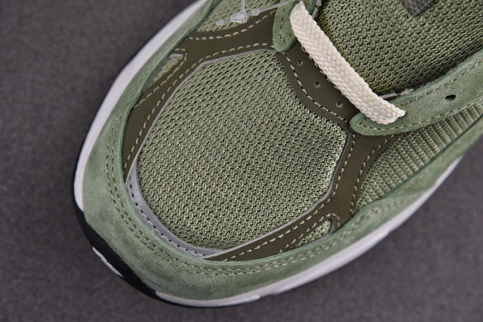 NEW BALANCE SNEAKER NB060