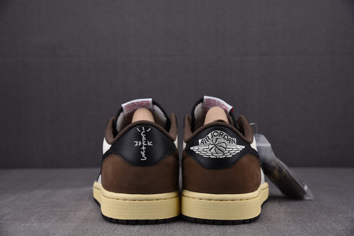 TRAVIS SCOTT X AIR JORDAN 1 LOW DARK MOCHA BLACK CQ4277-105