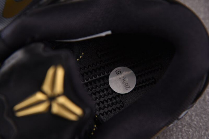 Nike Kobe 9 EM Protro 