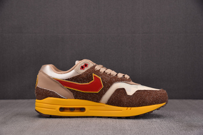 NIKE Air Max 1 