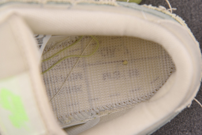 NIKE SB Dunk Low " Mummy " DM0774-111