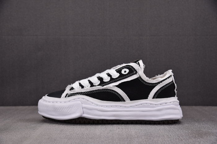 Ma*s*n mihara yasuhiro sneaker